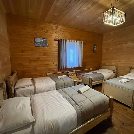 Guest house 'gurra Family' Theth